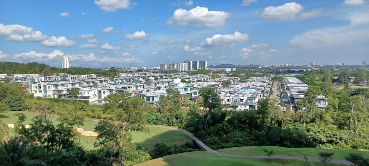 Homestay Arc Austin Hills Jb 4-5Pax Джохор Бахру Екстериор снимка