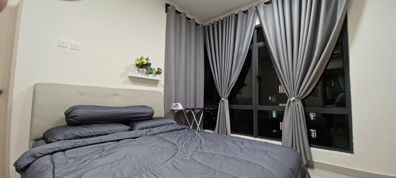 Homestay Arc Austin Hills Jb 4-5Pax Джохор Бахру Екстериор снимка